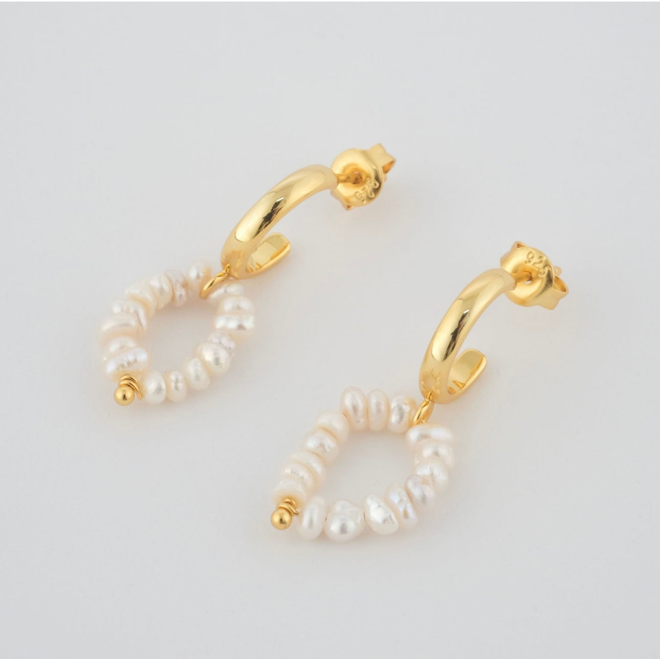 Pearl Loop Mini Hoops