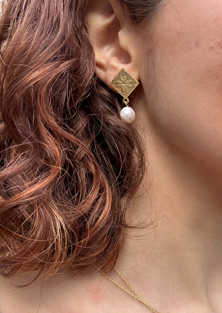 Palestinian Tatreez Pearl Drop Earring